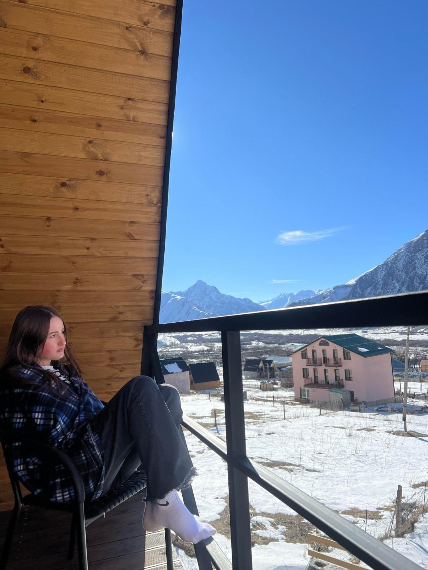 Sunset Cottage Kazbegi Екстериор снимка